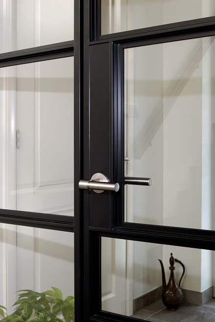 Piet - G5XL Handle - a lever handle for a steel-glazed door